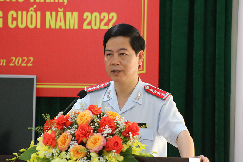 Đồng chí Lê Công Hữu, Tỉnh ủy viên, Chánh thanh tra tỉnh kết luận tại hội nghị.