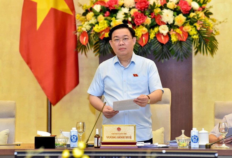 Chủ tịch Quốc hội Vương Đình Huệ phát biểu tại phiên bế mạc.