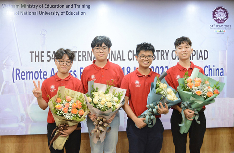 4/4 thí sinh Đội tuyển quốc gia Việt Nam dự thi đều đoạt Huy chương Vàng.