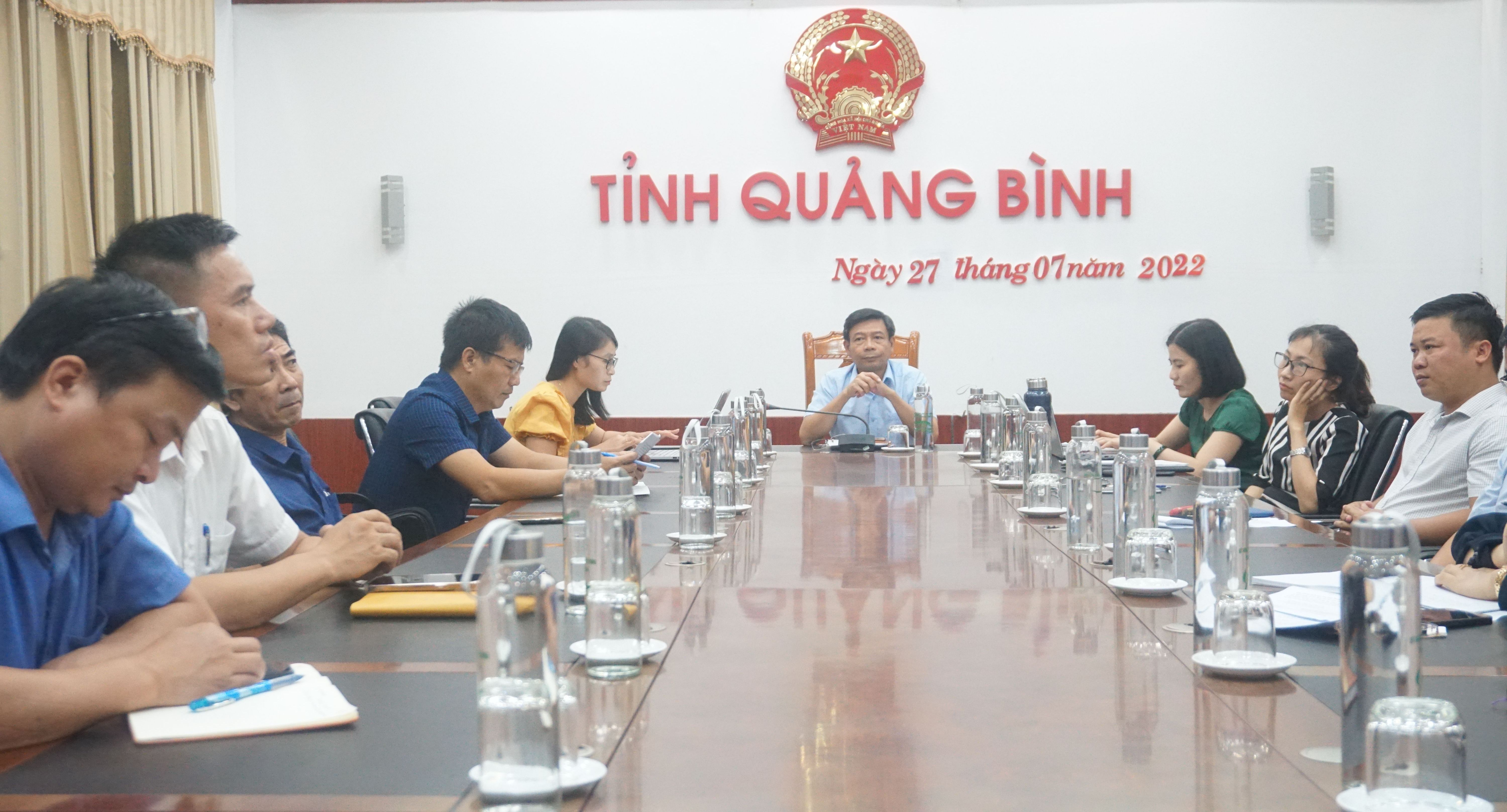  Các đại biểu tham dự hội nghị tại điểm cầu tỉnh Quảng Bình.