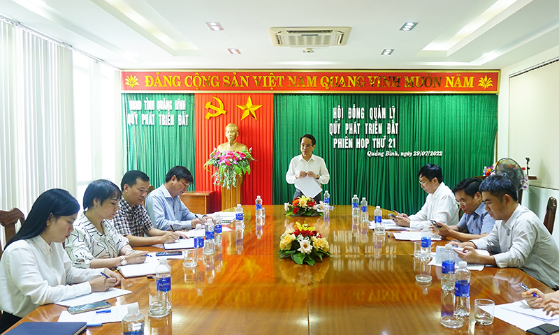 Đồng chí Phan Mạnh Hùng, Phó Chủ tịch UBND tỉnh kết luận phiên họp.