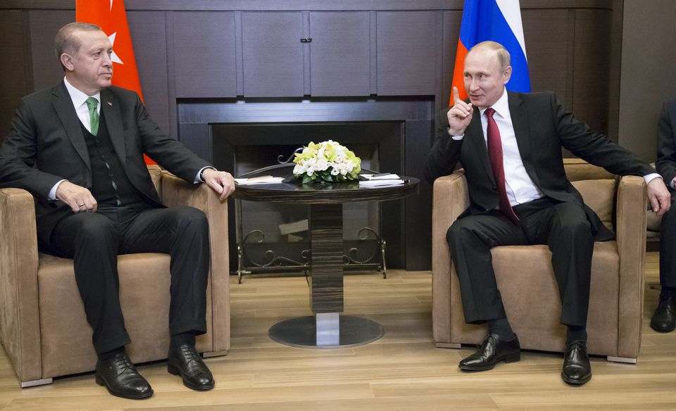 Cơ hội nào cho cuộc gặp trực tiếp giữa Tổng thống Nga và Ukraine