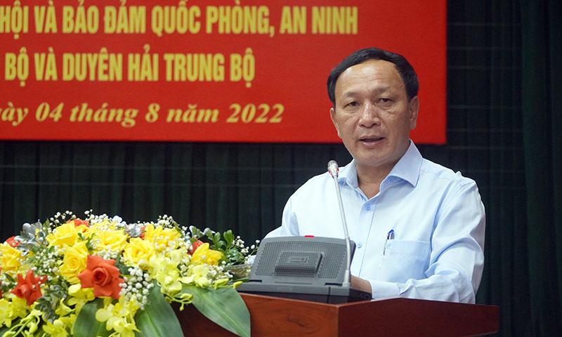 Đồng chí Phó Bí thư Thường trực Tỉnh ủy Trần Hải Châu phát biểu tiếp thu ý kiến tại hội nghị
