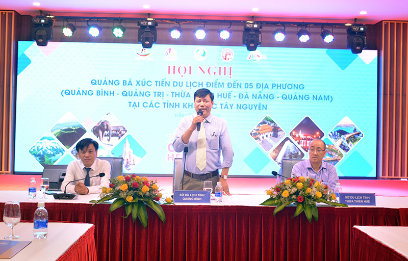 Ông Đặng Đông Hà, Phó Giám đốc Sở Du lịch Quảng Bình phát biểu tại hội nghị.