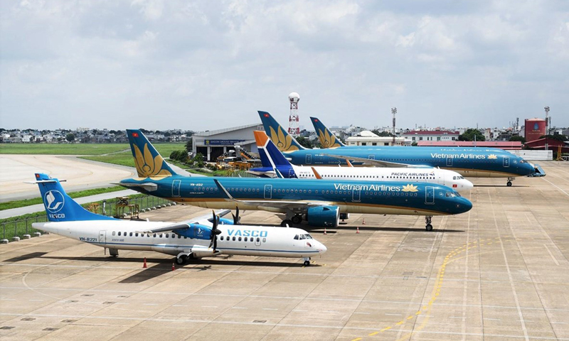 Vietnam Airlines Group mở bán hàng triệu vé bay Tết Quý Mão 2023. (Ảnh: CTV/Vietnam+)