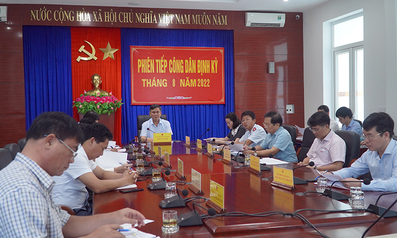 Đồng chí Chủ tịch UBND tỉnh Trần Thắng trả lời các nội dung khiếu nại, tố cáo, phản ánh của công dân.