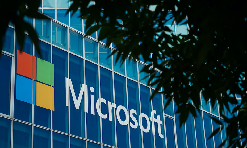 Cảnh báo về 8 lỗ hổng bảo mật của Microsoft. Ảnh: arstechnica.com