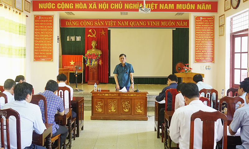 Đồng chí Chủ tịch UBND tỉnh Trần Thắng phát biểu kết luận buổi kiểm tra.