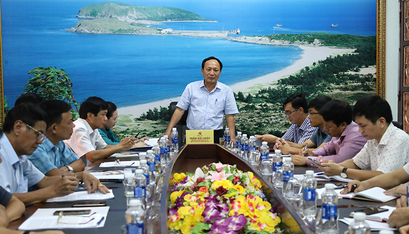  Đồng chí Phó Bí thư Thường trực Tỉnh ủy Trần Hải Châu phát biểu kết luận buổi làm việc.