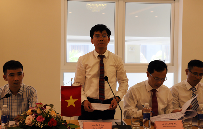 Đồng chí Trần Chí Tiến, Tỉnh ủy viên, Giám đốc Sở Tư pháp phát biểu tại buổi hội đàm
