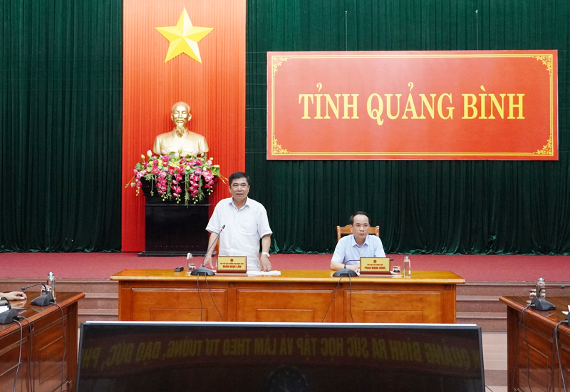 Đồng chí Phó Chủ tịch UBND tỉnh Đoàn Ngọc Lâm phát biểu kết luận tại cuộc họp.