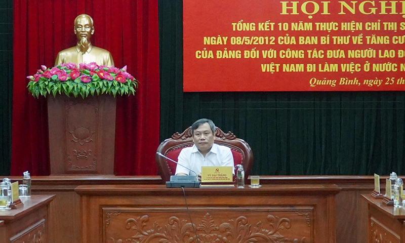 Đồng chí Bí thư Tỉnh ủy Vũ Đại Thắng chủ trì hội nghị tại điểm cầu Quảng Bình.