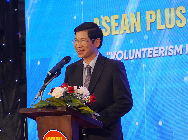 Đồng chí Phó Chủ tịch UBND tỉnh Hồ An Phong phát biểu tại lễ trao giải.