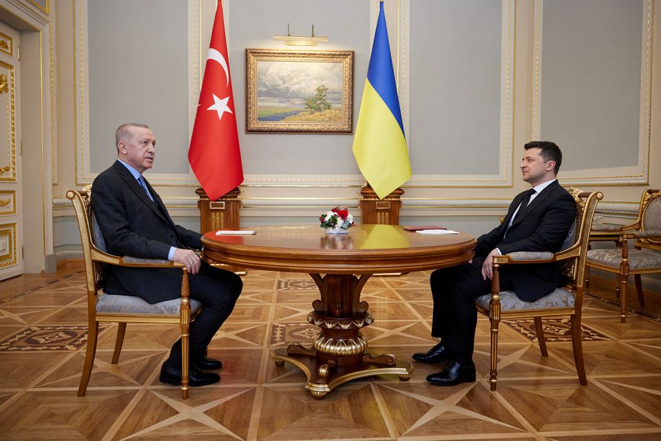 Tổng thống Thổ Nhĩ Kỳ Tayyip Erdogan gặp Tổng thống Ukraine Volodymyr Zelensky tại Kiev, Ukraine ngày 3/2/2022. Ảnh: Reuters
