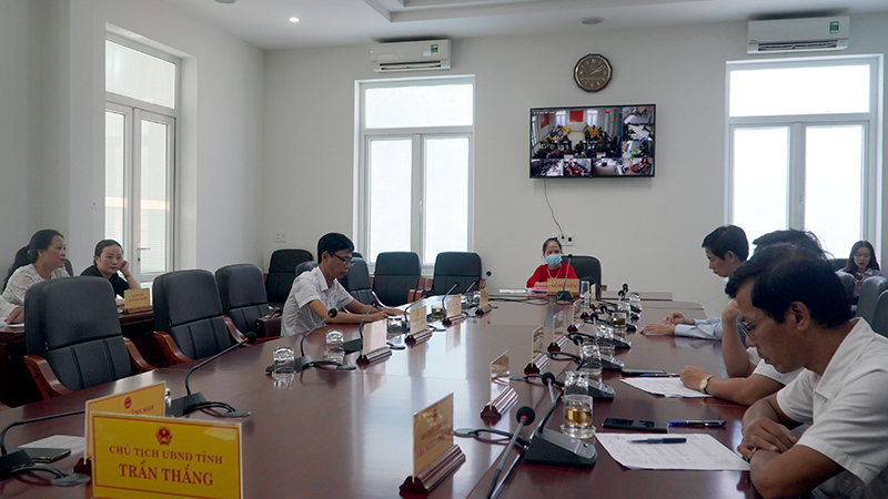 Công dân tham dự buổi tiếp của đồng chí Chủ tịch UBND tỉnh Trần Thắng