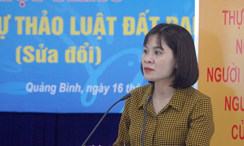  Đồng chí Chủ tịch Hội LHPN tỉnh Diệp Thị Minh Quyết kết luận hội nghị