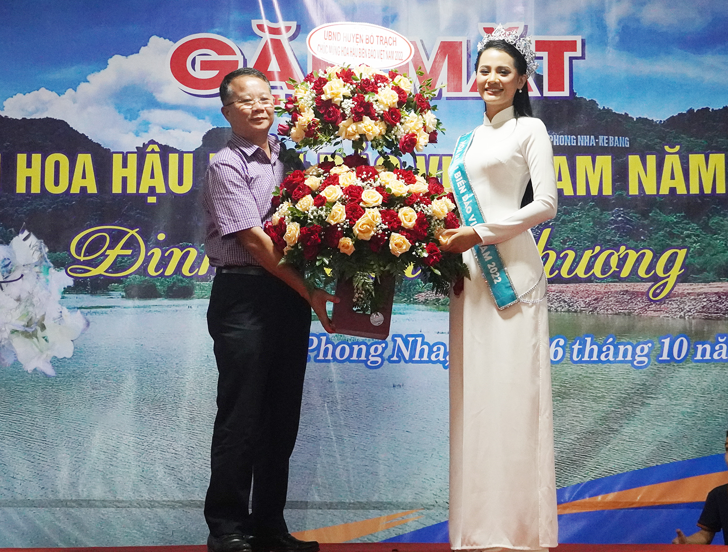 Gặp mặt Hoa hậu Biển đảo Việt Nam