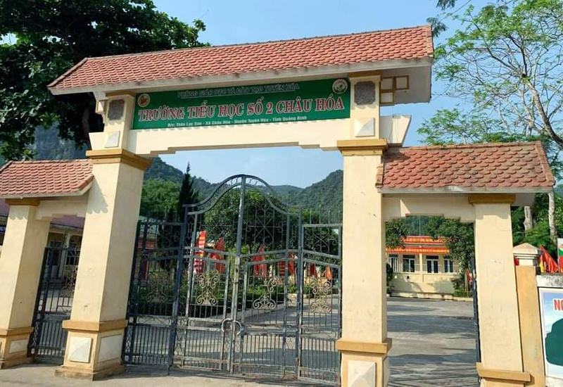 Trường tiểu học số 2 Châu Hóa, nơi ông Mai Thanh Huyền làm hiệu trưởng.