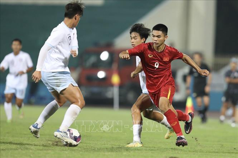 Kết thúc trận đấu, đội tuyển U17 Việt Nam giành chiến thắng với tỷ số 4-0. Ảnh: Minh Quyết/TTXVN