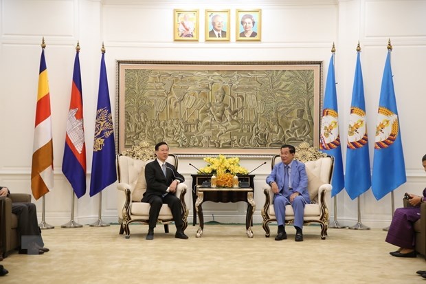 Chủ tịch Đảng Nhân dân Campuchia, Thủ tướng Vương quốc Campuchia Samdech Akka Moha Sena Padei Techo Hun Sen tiếp ông Võ Văn Thưởng, Ủy viên Bộ Chính trị, Thường trực Ban Bí thư. (Ảnh: Vũ Hùng/TTXVN)