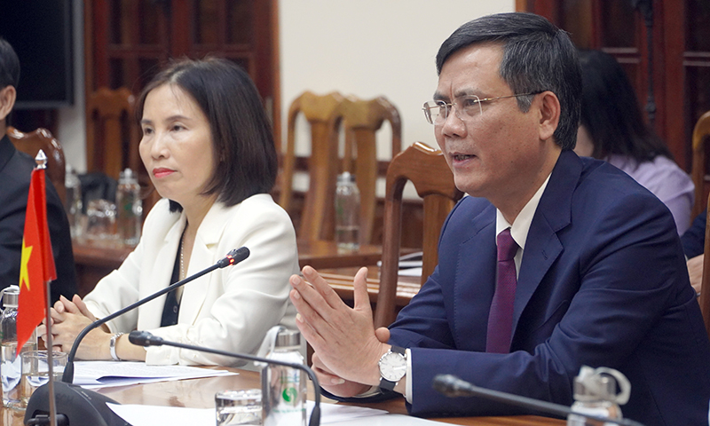 Đồng chí Chủ tịch UBND tỉnh Trần Thắng khẳng định quyết tâm của Quảng Bình trong việc triển khai các hoạt động hợp tác