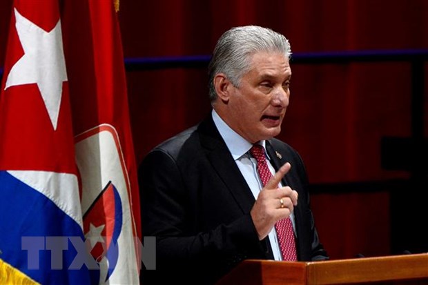 Chủ tịch Cuba Miguel Diaz-Canel phát biểu tại một hội nghị ở La Habana. (Ảnh: AFP/TTXVN)