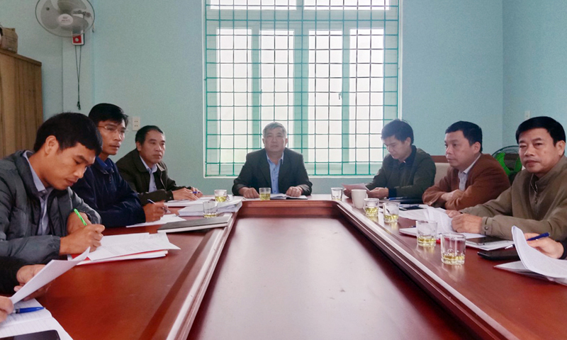 Ủy ban Kiểm tra Huyện ủy Tuyên Hóa tổ chức giám sát tại Đảng bộ xã Lâm Hóa.