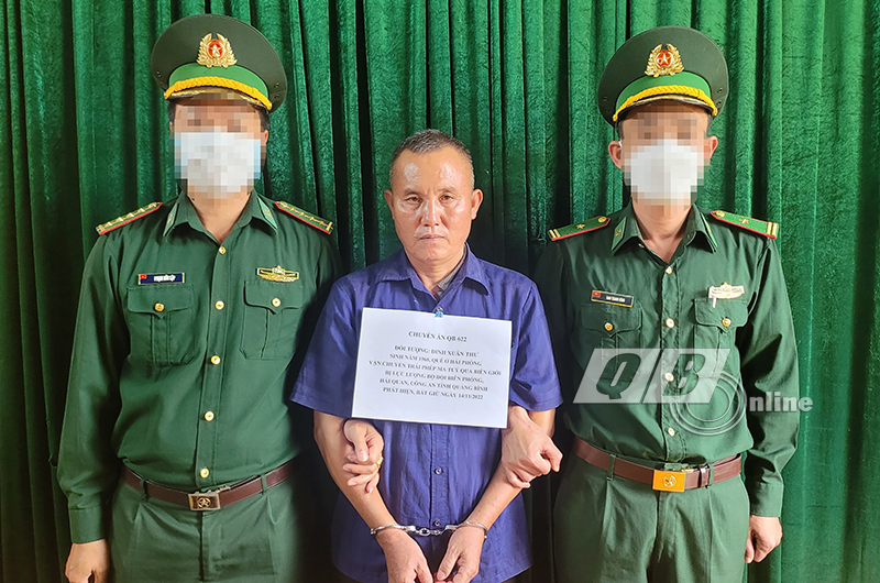 Bộ đội Biên phòng Quảng Bình bắt đối tượng vận chuyển trái phép 1kg ma tuý đá