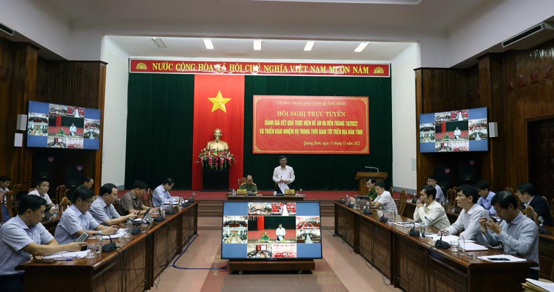 Đồng chí Trần Thắng, Phó Bí thư Tỉnh ủy, Chủ tịch UBND tỉnh, Tổ trưởng Tổ Công tác Đề án 06 tỉnh phát biểu chỉ đạo tại hội nghị.