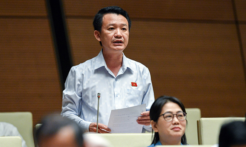 Đại biểu Trần Quang Minh thảo luận về dự án Luật Giá (sửa đổi)