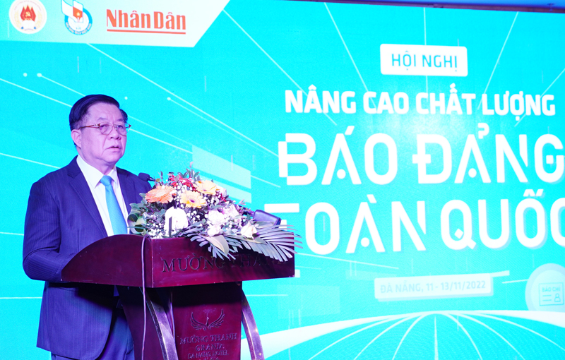 Đồng chí Nguyễn Trọng Nghĩa, Bí thư Trung ương Đảng, Trưởng ban Tuyên giáo Trung ương phát biểu tại hội nghị