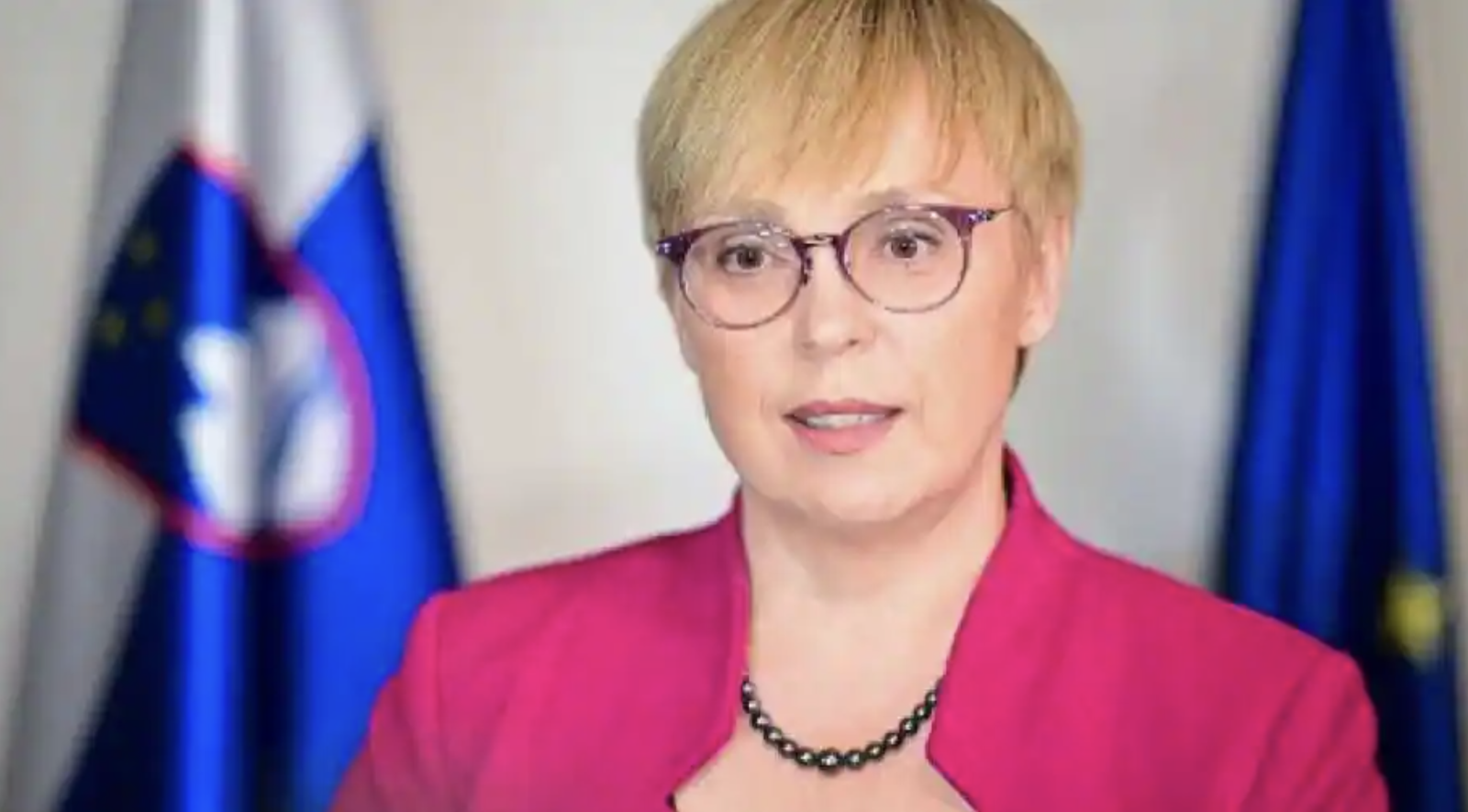  Bà Natasa Pirc Musar đã giành chiến thắng trong vòng 2 của cuộc bầu cử tổng thống Slovenia và sẽ trở thành nữ tổng thống đầu tiên của nước này. Ảnh: AFP