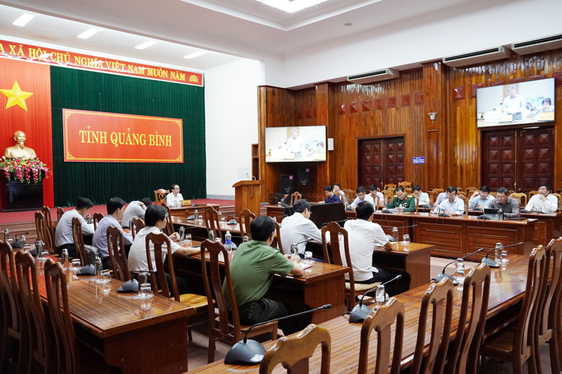 Quang cảnh phiên họp phiên họp ở điểm cầu tỉnh Quảng Bình.