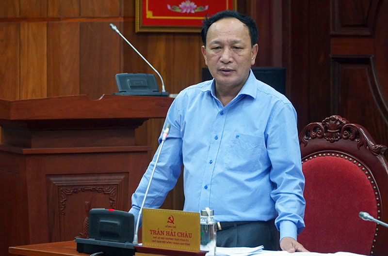 Đồng chí Phó Bí thư Thường trực Tỉnh ủy, Chủ tịch HĐND tỉnh Trần Hải Châu phát biểu tại hội nghị