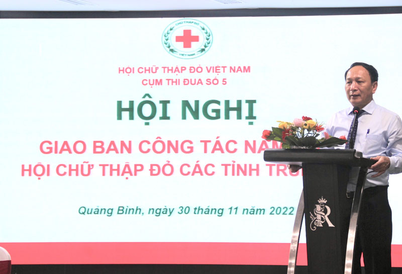 Đồng chí Phó Bí thư Thường trực Tỉnh ủy Trần Hải Châu phát biểu tại hội nghị.