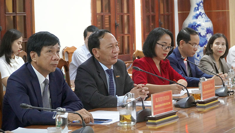 Đồng chí Phó Bí thư Thường trực Tỉnh ủy, Chủ tịch HĐND tỉnh Trần Hải Châu phát biểu tại buổi làm việc