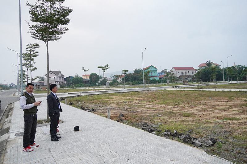 Thời điểm hiện tại, UBND tỉnh chưa có văn bản cho phép Dự án Khu nhà ở thương mại xã Thanh Trạch (Bố Trạch) được chuyển quyền sử dụng đất cho người dân tự xây dựng nhà ở.