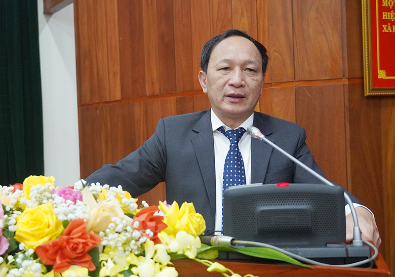 Đồng chí Phó Bí thư Thường trực Tỉnh ủy Quảng Bình Trần Hải Châu phát biểu chào mừng hội nghị.