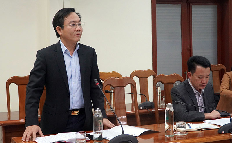 Đồng chí Phó Chủ tịch HĐND tỉnh Hoàng Xuân Tân phát biểu tại buổi làm việc