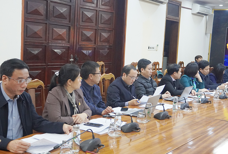 Các đại biểu tham dự hội nghị tại điểm cầu tỉnh Quảng Bình.