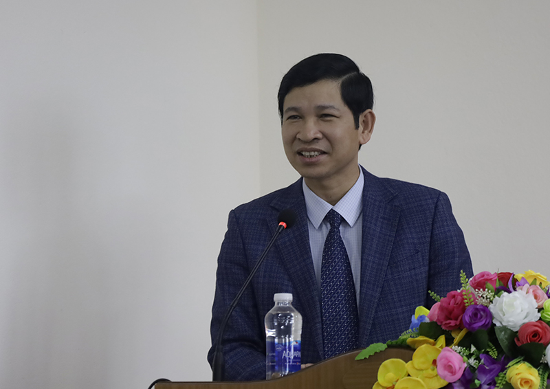 Đồng chí Phó Chủ tịch UBND tỉnh Hồ An Phong phát biểu chỉ đạo hội nghị,