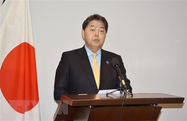Nhật Bản phản đối việc Trung Quốc tạm dừng cấp thị thực