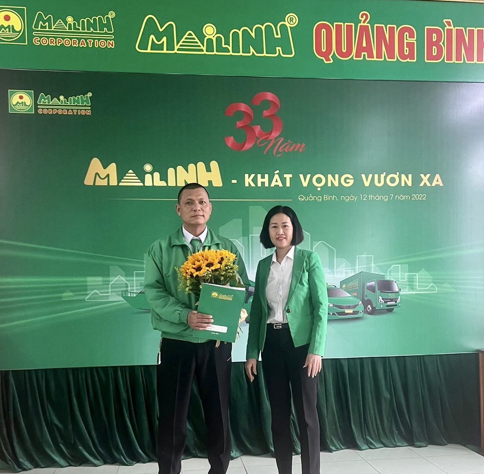 Lái xe Mai Linh Quảng Bình trả lại tài sản gần 100 triệu đồng cho hành khách