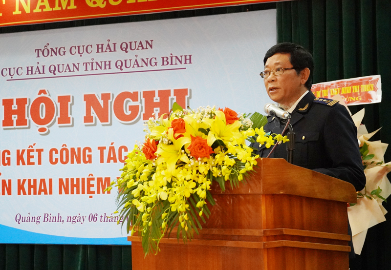 Cục trưởng Cục Hải quan Quảng Bình Hoàng Văn Hiển phát biểu tại hội nghị.