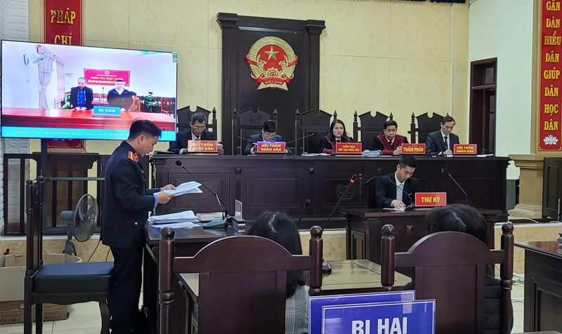 Phiên tòa trực tuyến xét xử các bị cáo Trần Mạnh Cường, Nguyễn Minh Tuấn