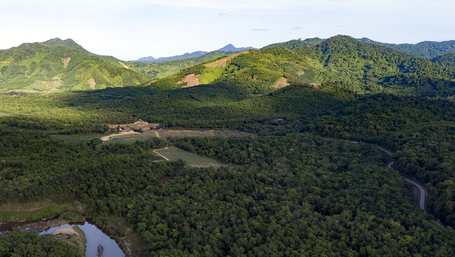 Quảng Bình tự hào là địa phương xếp thứ 2 cả nước với tỷ lệ che phủ rừng gần 68,6%.