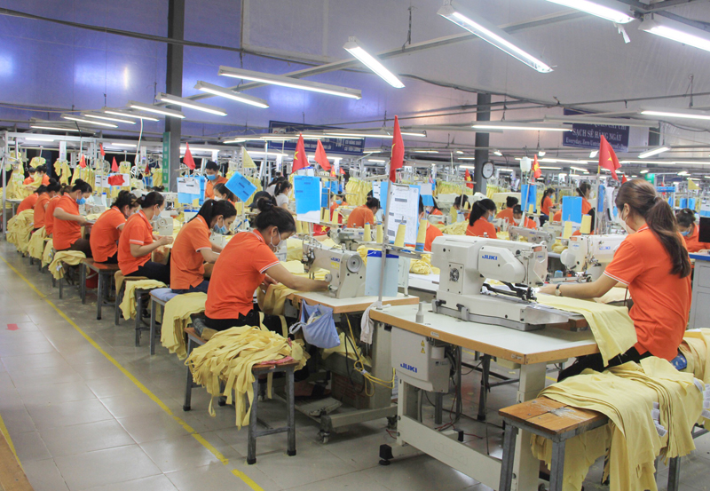 Công ty TNHH S&D Quảng Bình ra quân sản xuất từ sáng mùng 6 Tết Quý Mão.