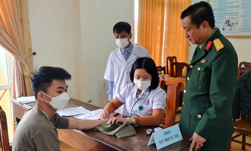 Huyện Quảng Ninh đã hoàn thành công tác khám tuyển sức khỏe cho thanh niên tham gia nghĩa vụ quân sự năm 2023.