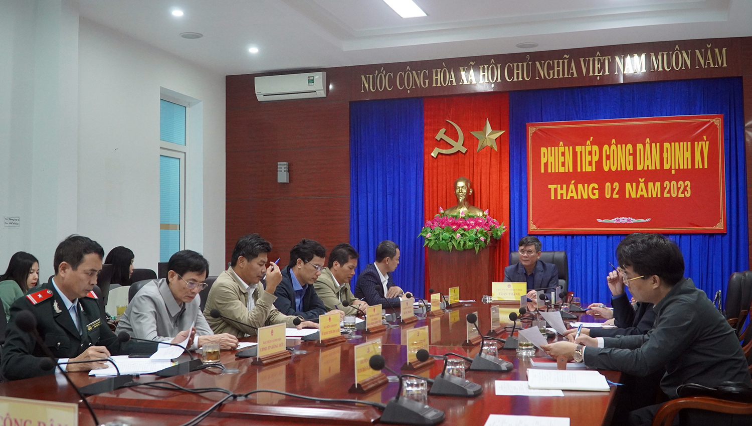  Toàn cảnh phiên tiếp công dân của đồng chí Chủ tịch UBND tỉnh Trần Thắng