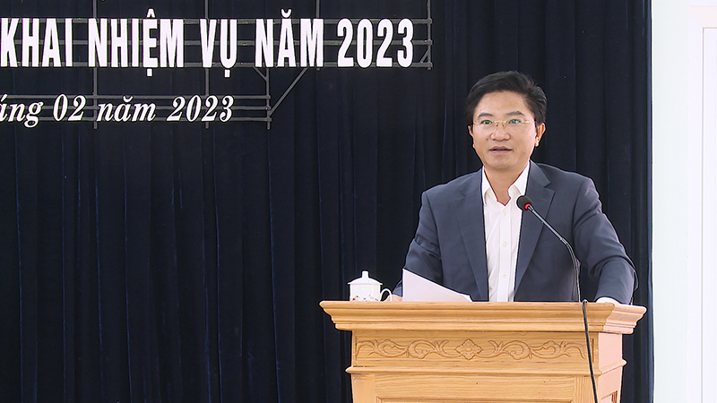Đồng chí Trương An Ninh, Bí thư Thị ủy Ba Đồn nhấn mạnh vai trò, tinh thần trách nhiệm của người đứng đầu cấp ủy trong công tác lãnh, chỉ đạo